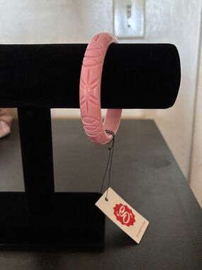 Splendette Baby Pink Bangle